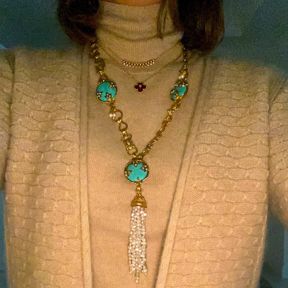 Torquise and gold plated brass necklace with pearls